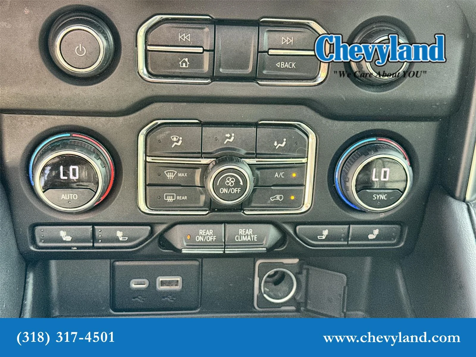 Used 2021 SATIN STEEL METALLIC Chevrolet Z71 image 17