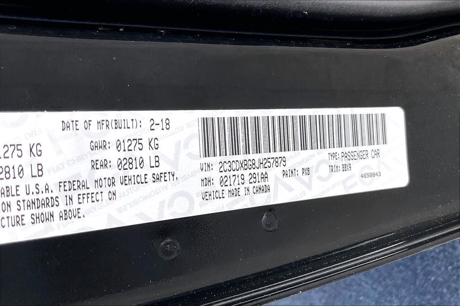 Used 2018 Pitch Black Clearcoat Dodge SXT image 33