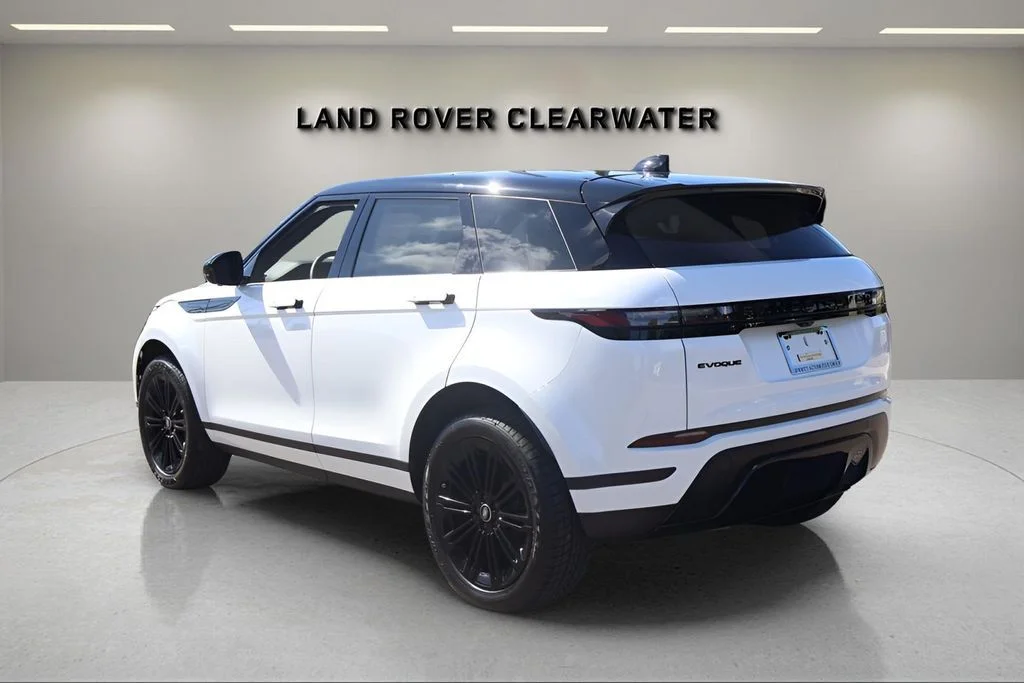 New 2026 Fuji White Land Rover S image 3