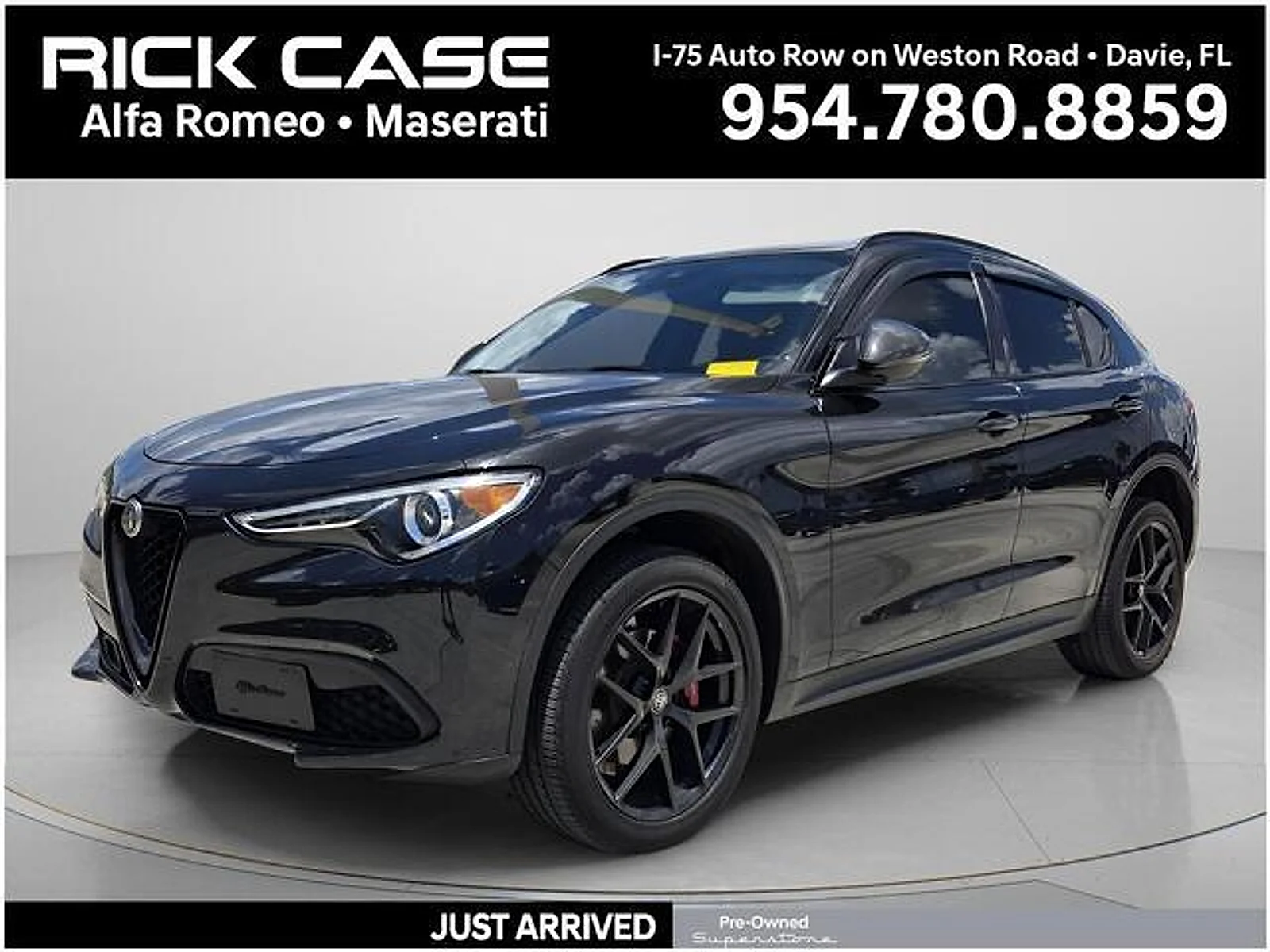Used 2020 Vulcano Black Metallic Alfa Romeo RWD image 1