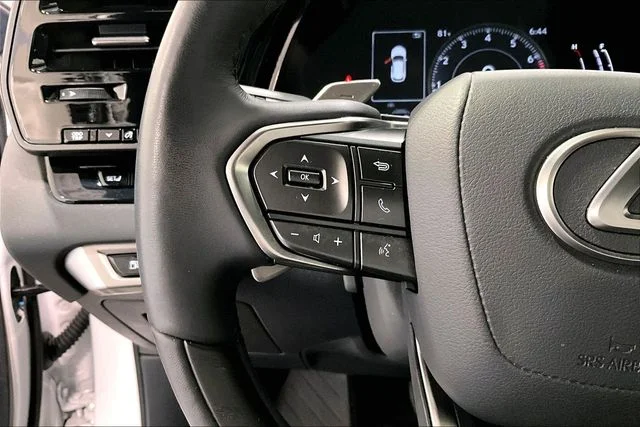 Certified Used 2024 EMINENT WHITE PEARL Lexus 350 Premium image 11