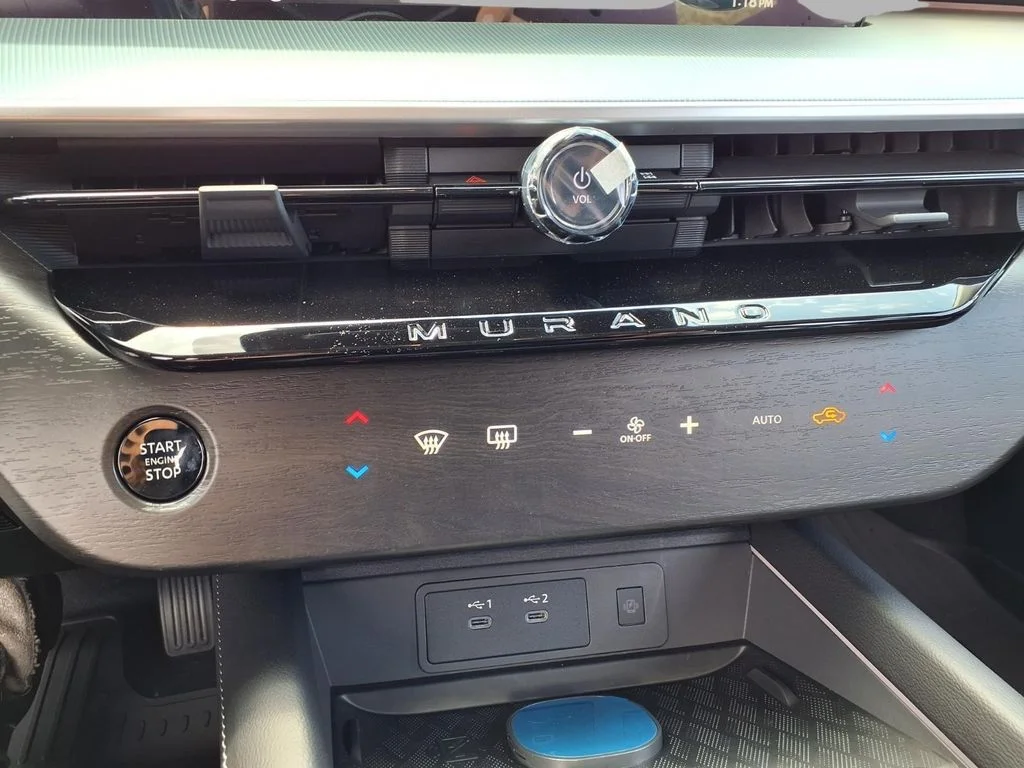 New 2026 Everest White Pearl TriCoat Nissan Platinum image 9