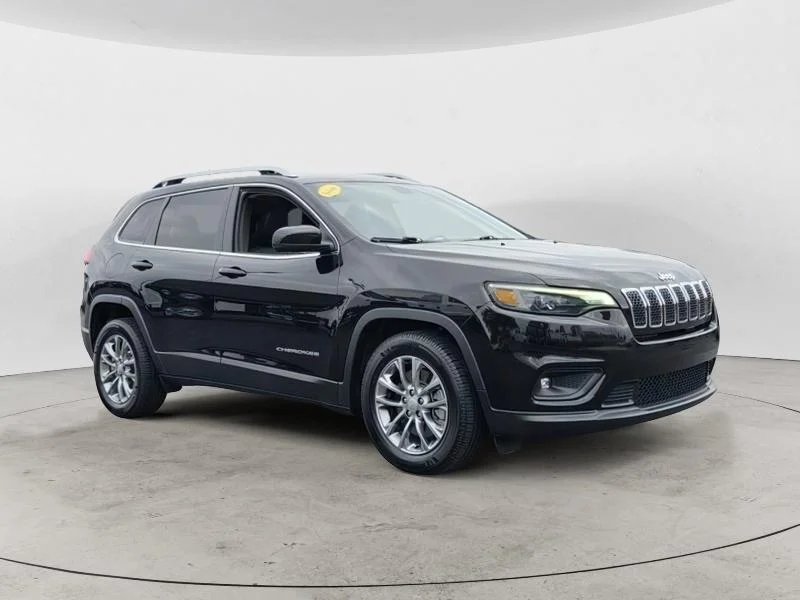 2019 Jeep Cherokee Latitude Plus's photo