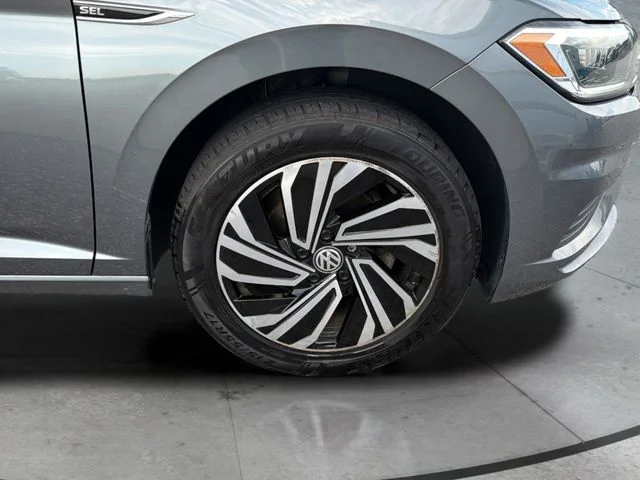 Used 2020 Gray Volkswagen SEL image 28