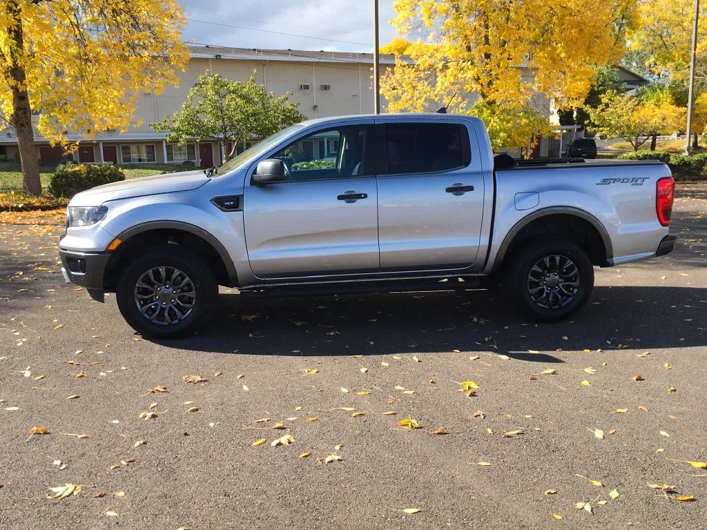 Used 2020 Silver Ford XLT image 3