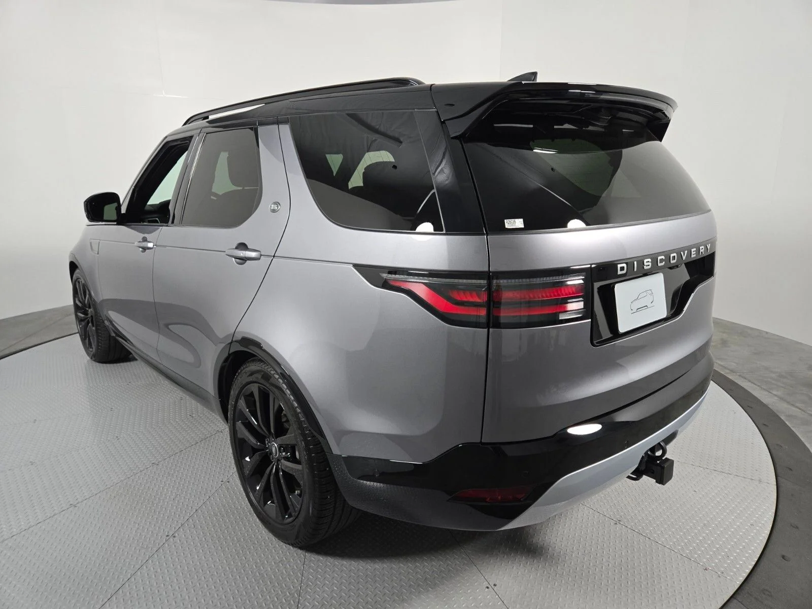 Used 2026 Eiger Gray Metallic Land Rover Gemini Edition image 18