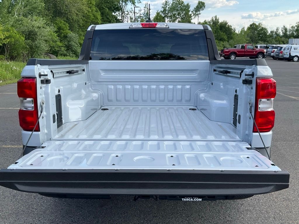 New 2026 Space White Metallic Ford XLT image 23