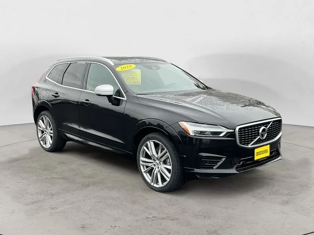 Used 2018 Black Volvo T8 R-Design image 7