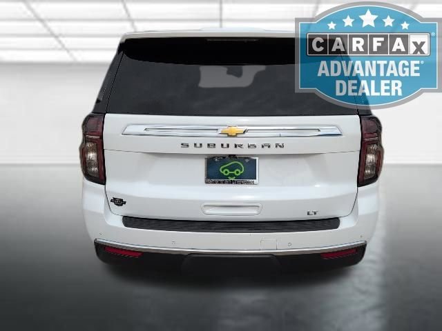 2024 Chevrolet Suburban LT - Photo 31