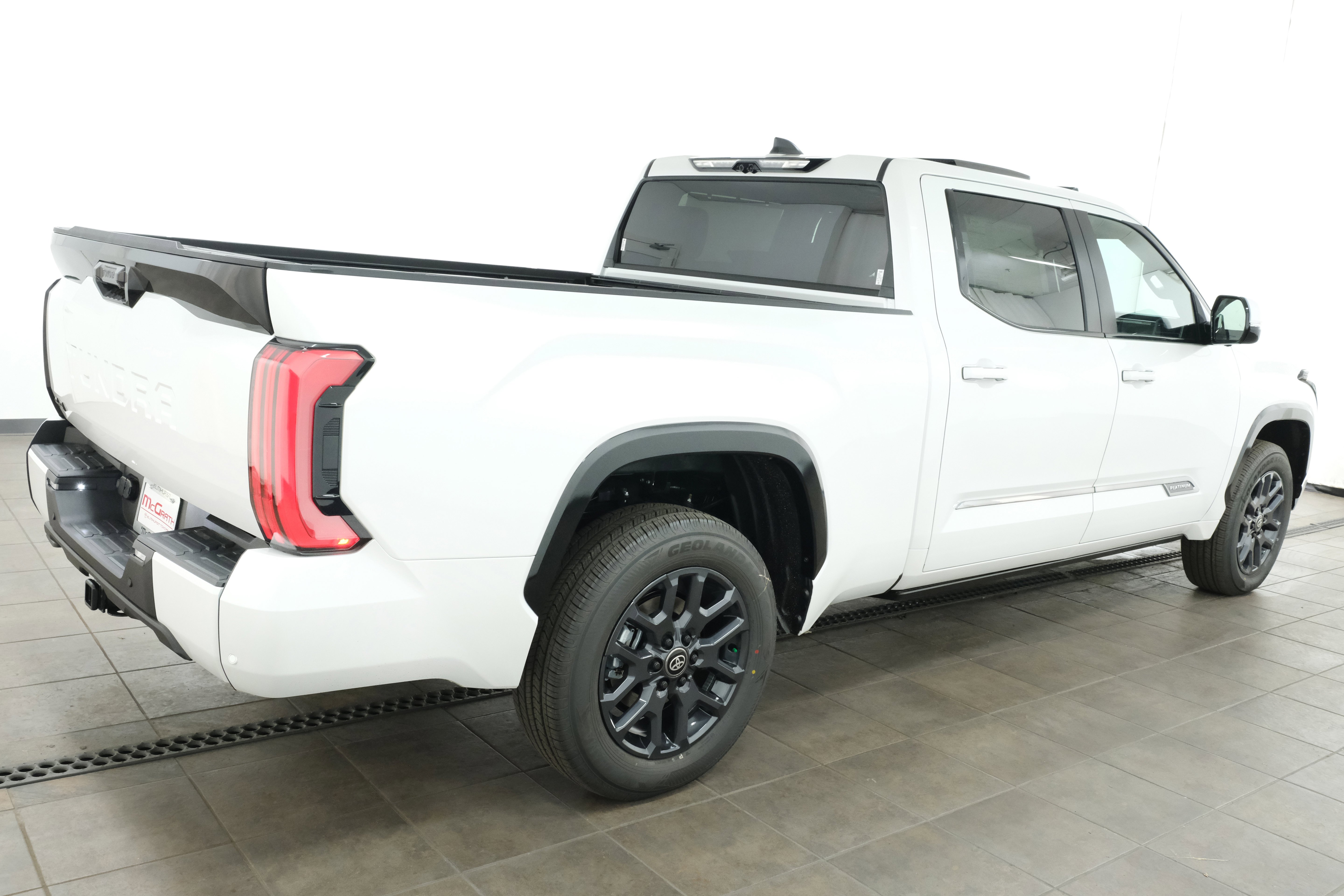 2026 Toyota Tundra Platinum - Photo 6