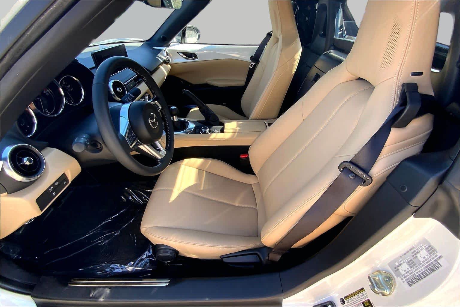 New 2026 Snowflake White Pearl Mazda Grand Touring image 5