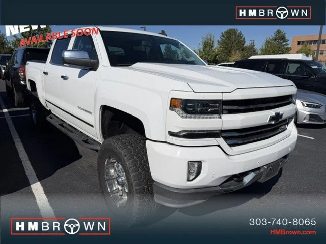 Used 2018 Summit White Chevrolet LTZ image 1