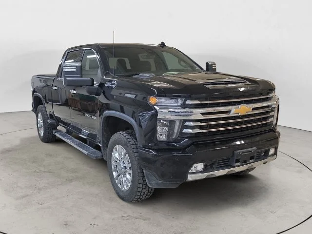 Used 2020 Black Chevrolet High Country image 3