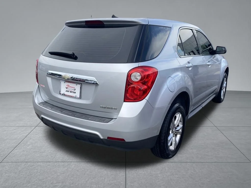 Used 2013 Silver Chevrolet LS image 14