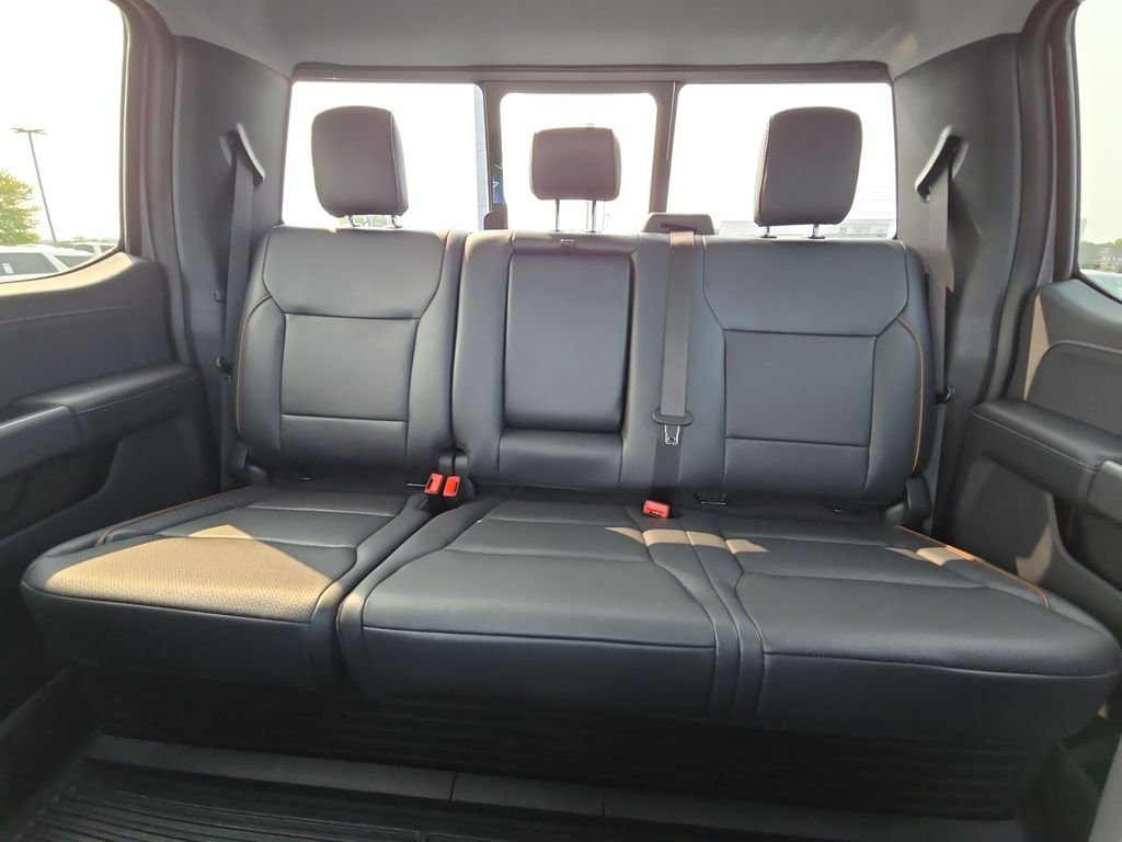 2026 Ford F-350 Super Duty Lariat - Photo 28