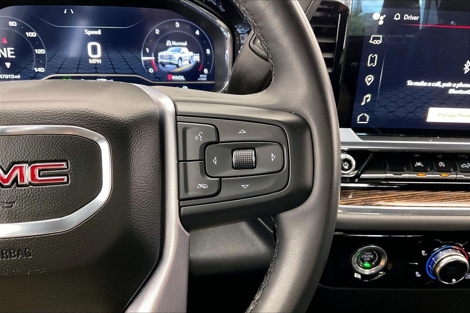 Used 2023 Onyx Black GMC Elevation image 21