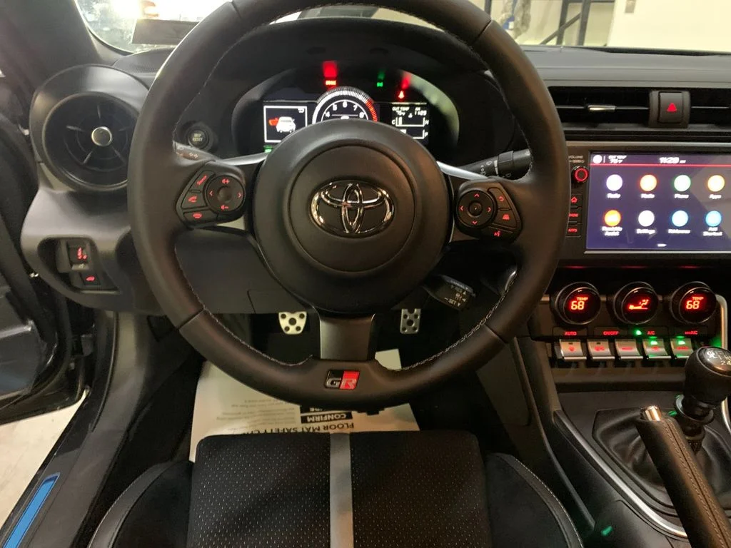 Used 2026  Toyota Premium image 17