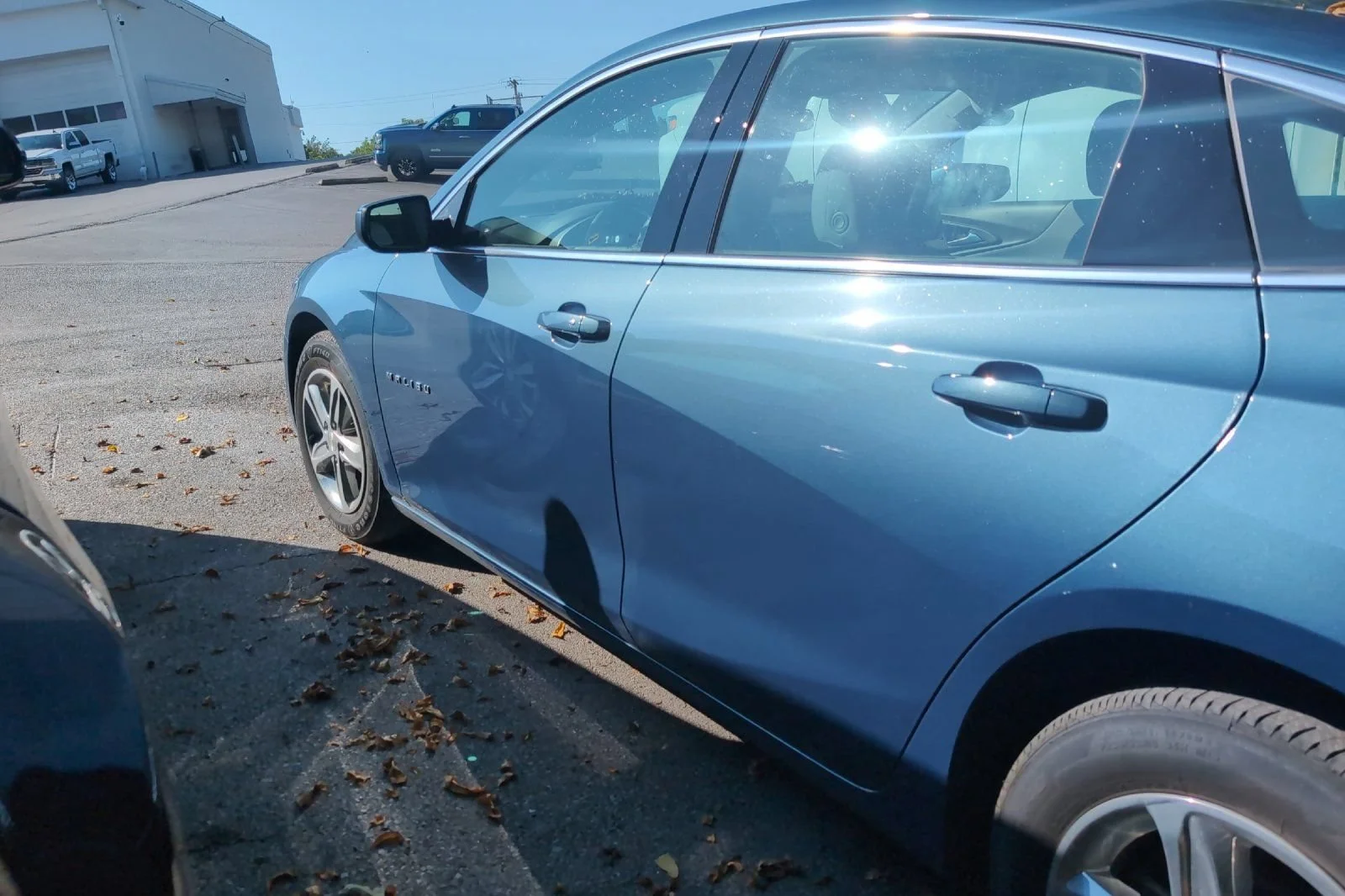 Used 2025 Lakeshore Blue Metallic Chevrolet LS image 9