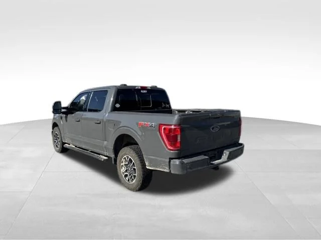 Used 2021 Gray Ford XLT image 9