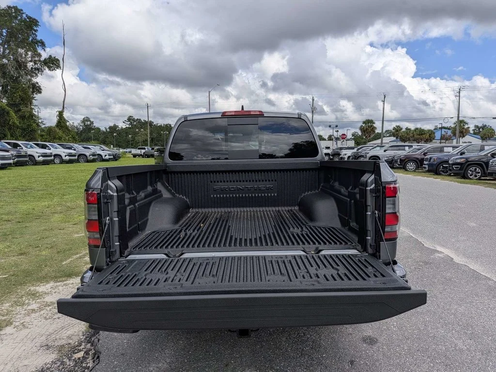 New 2027  Nissan SV image 12