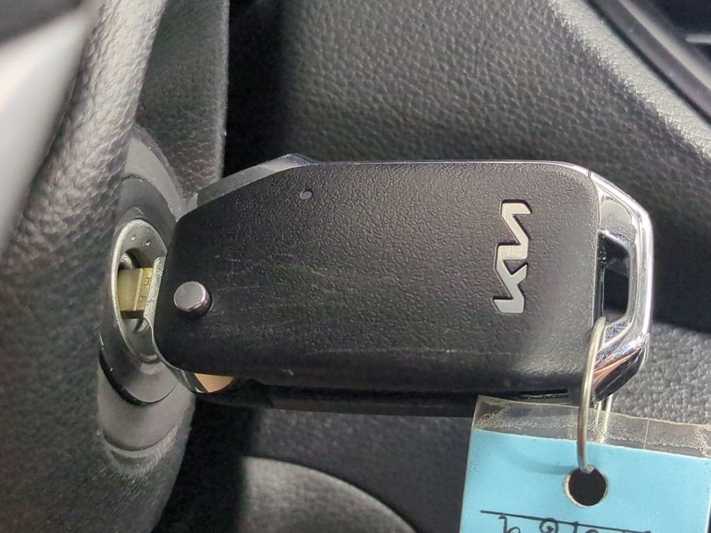 2024 Kia Forte LXS - Photo 33
