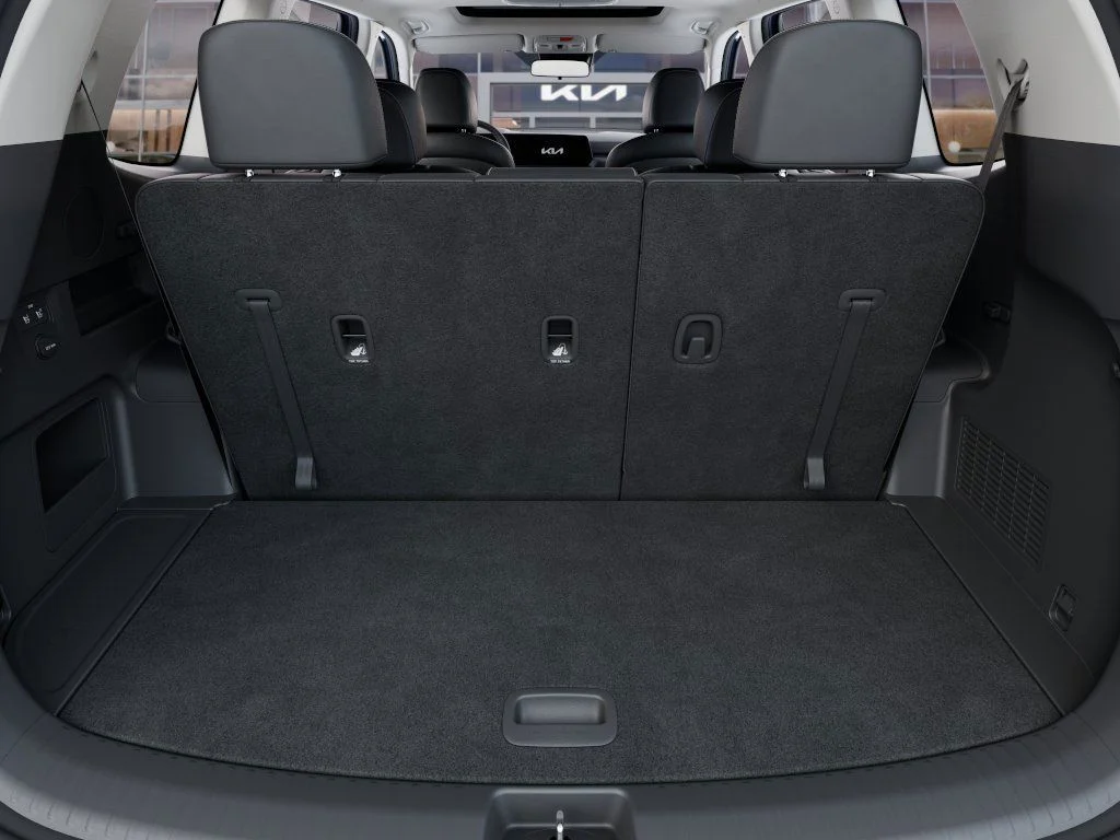 New 2025 Midnight Lake Blue Kia S image 18