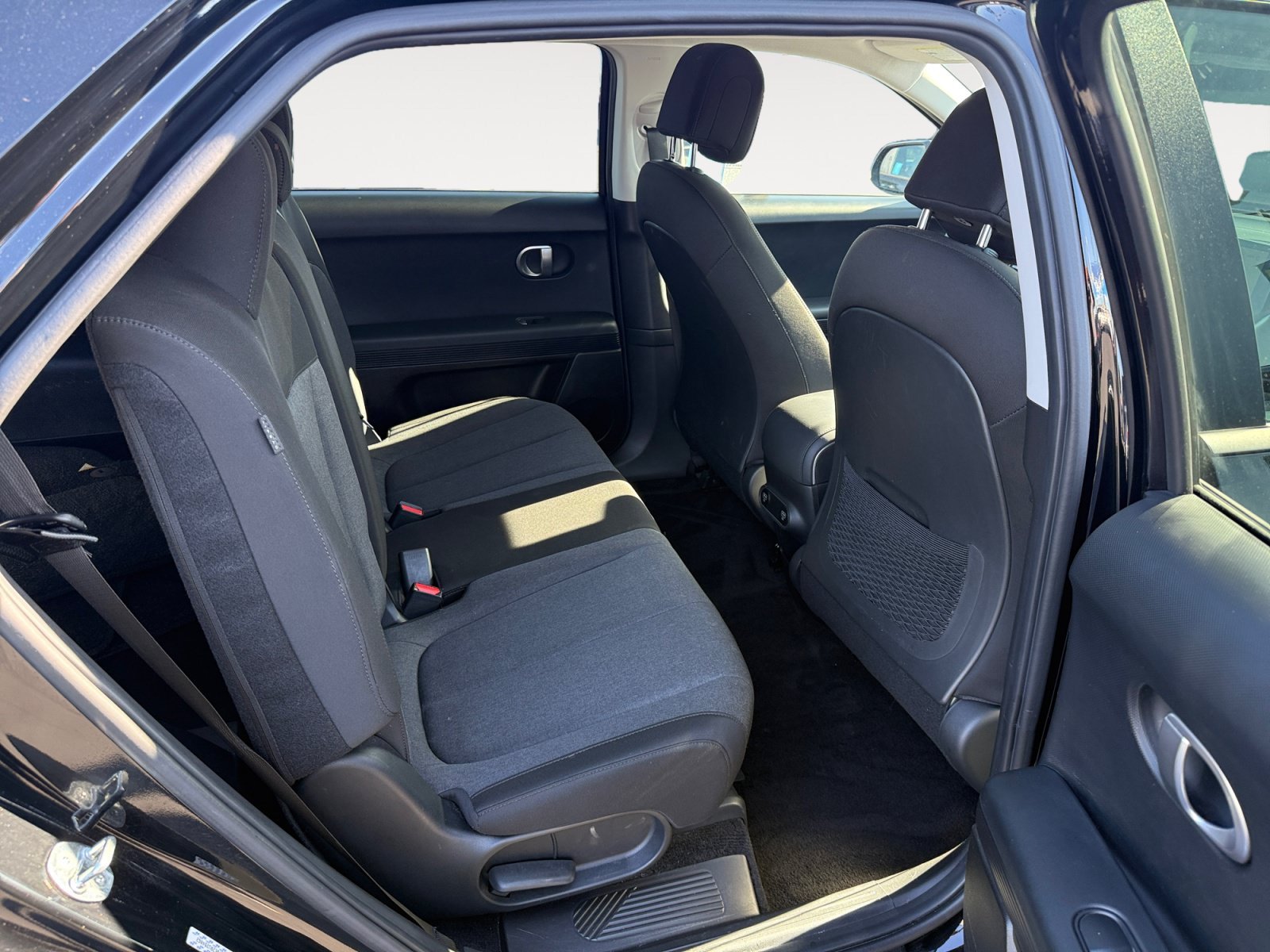 Used 2024 Abyss Black Hyundai SEL image 18
