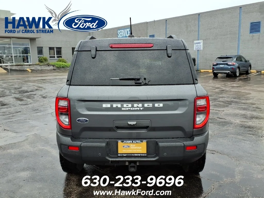 Certified Used 2025 Gray Metallic Ford Badlands image 6