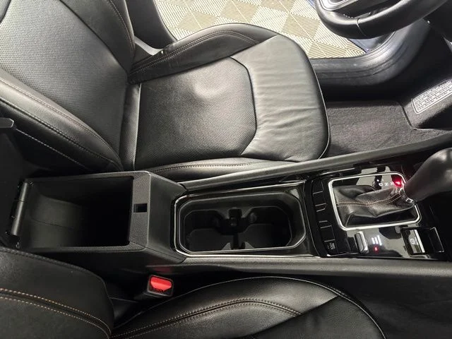 Used 2022 Gray Jeep Limited image 32