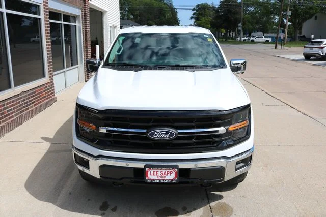 New 2026 Oxford White Ford XLT image 4