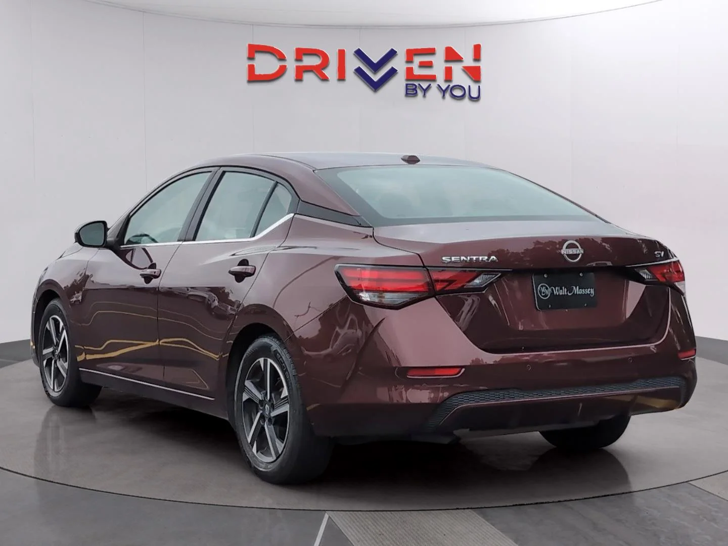 Used 2024 Rosewood Metallic Nissan SV image 3
