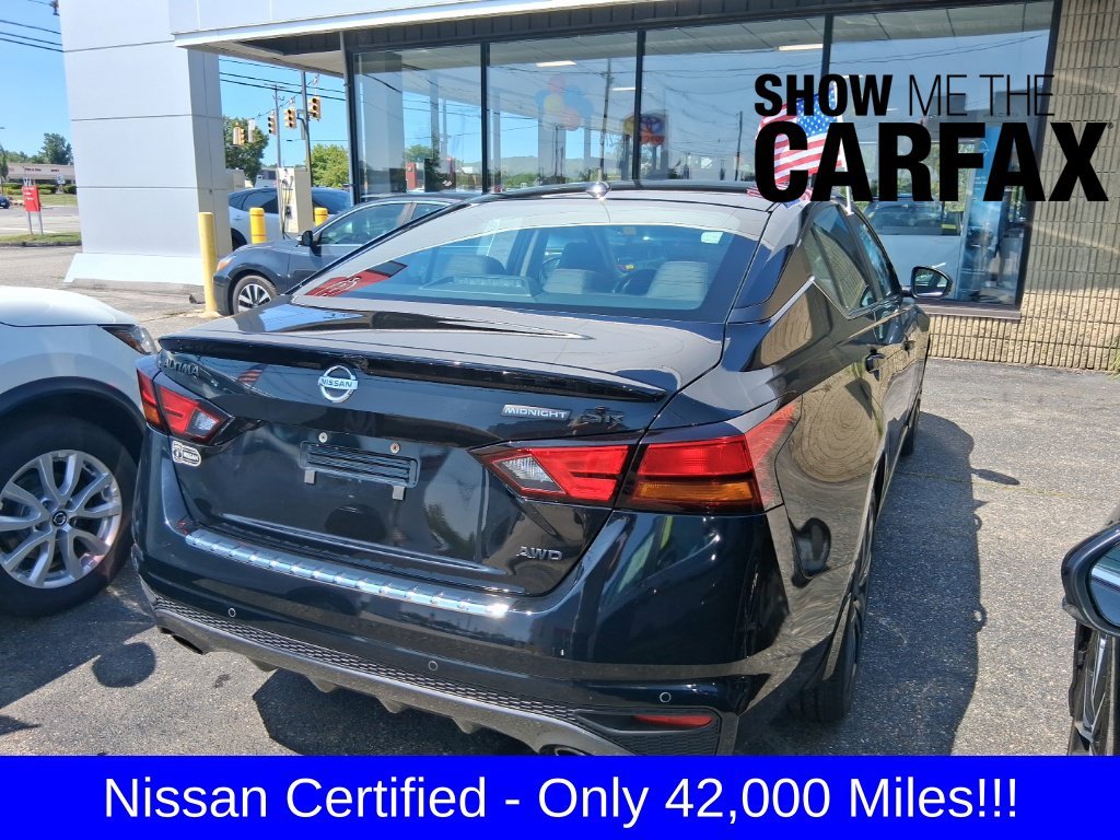 Used 2022 Black Nissan 2.5 SR image 11