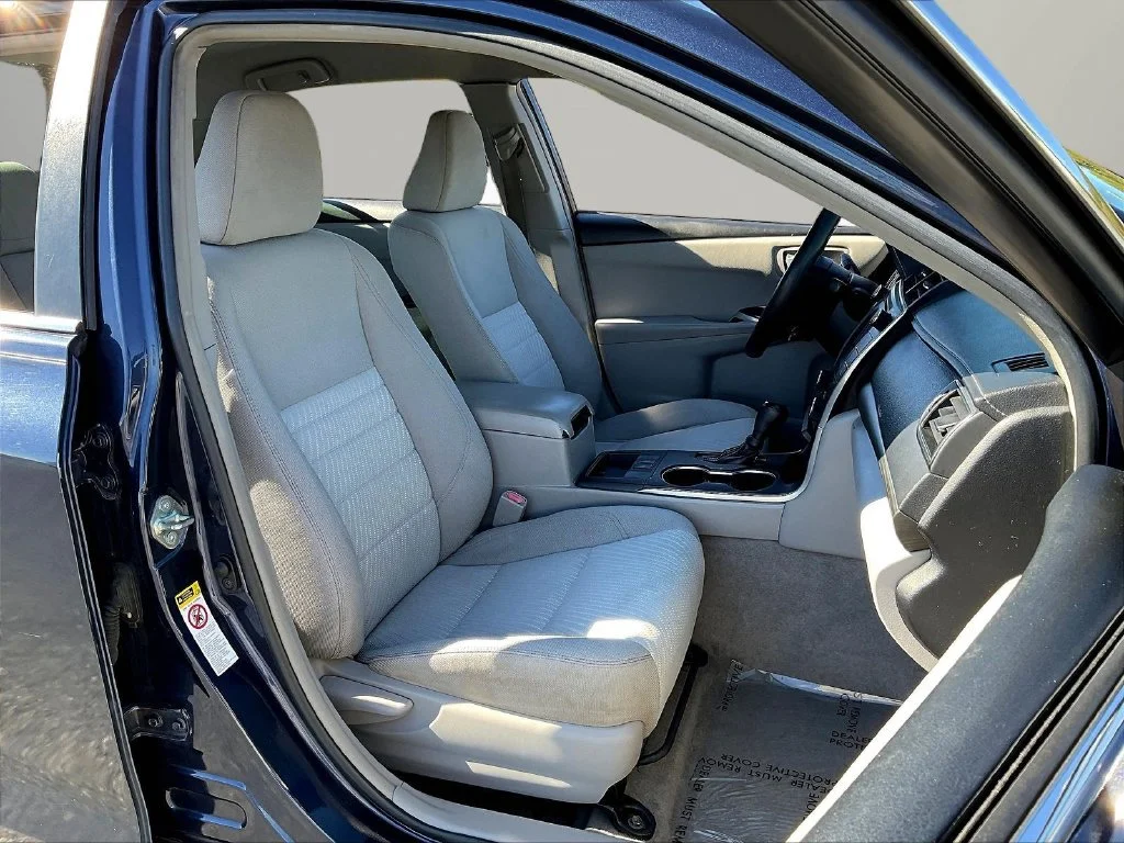Used 2017 Parisian Night Pearl Toyota LE image 32