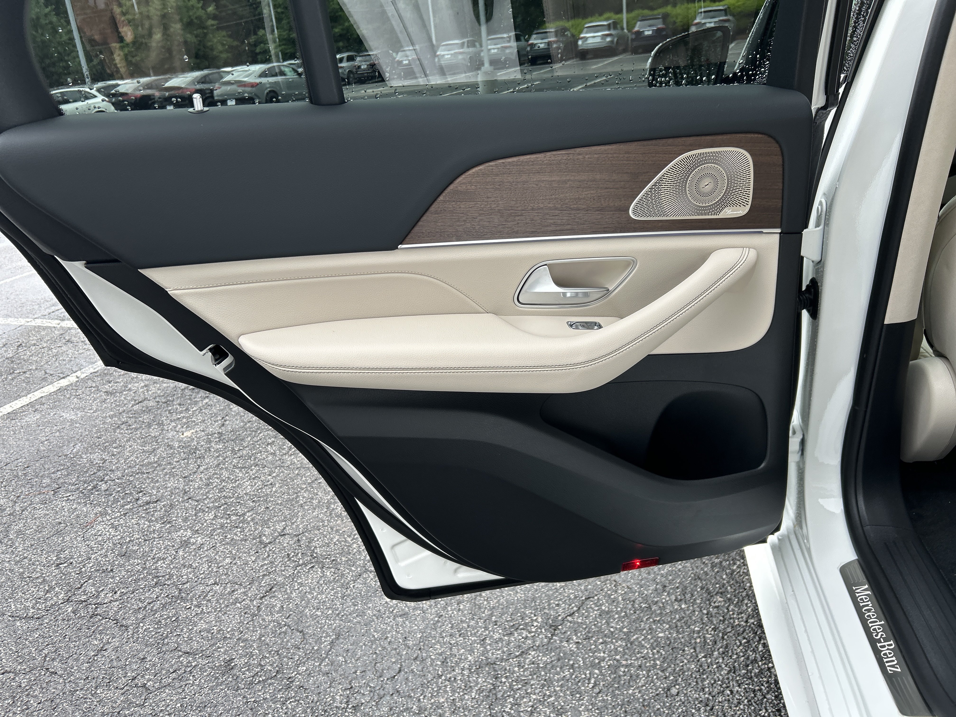 New 2026 Polar White Mercedes-Benz GLE 350 4MATIC® SUV image 34