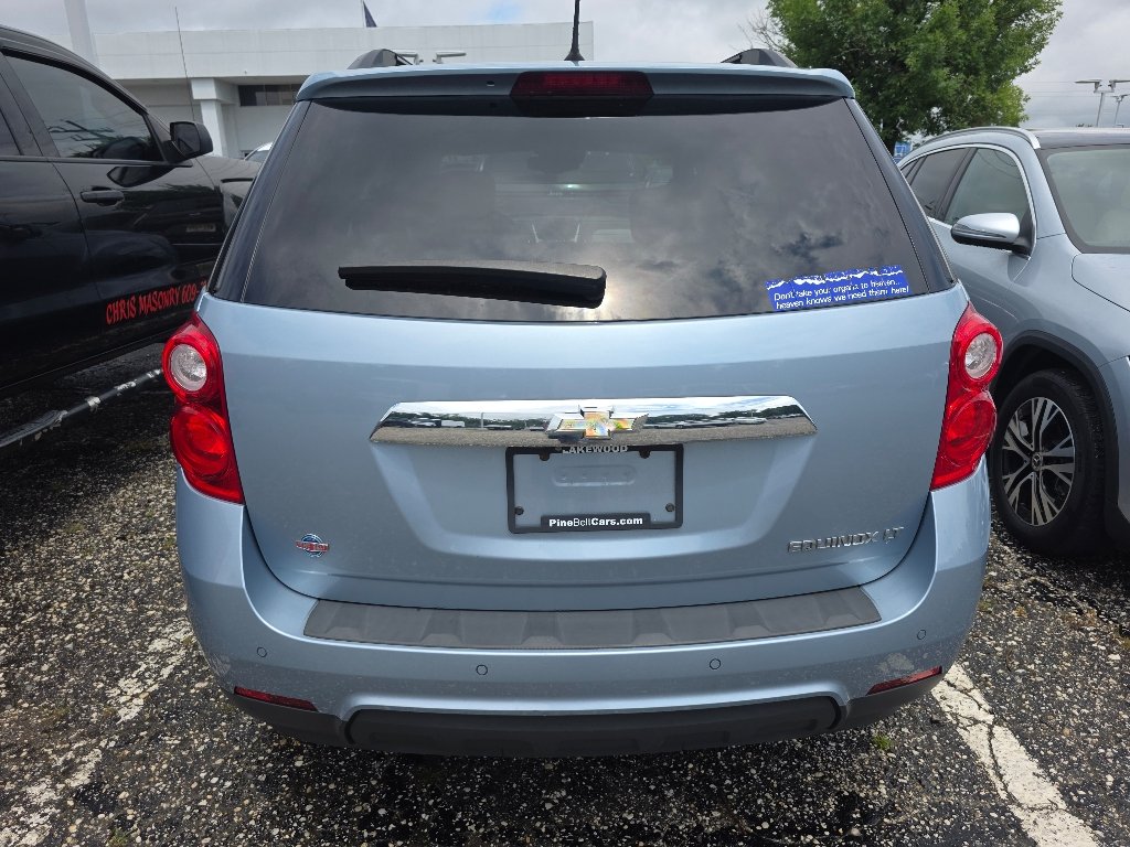 Used 2014 Silver Topaz Metallic Chevrolet LT image 4