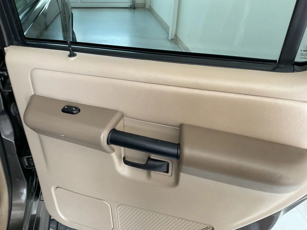 Used 2005  Ford XLT image 22