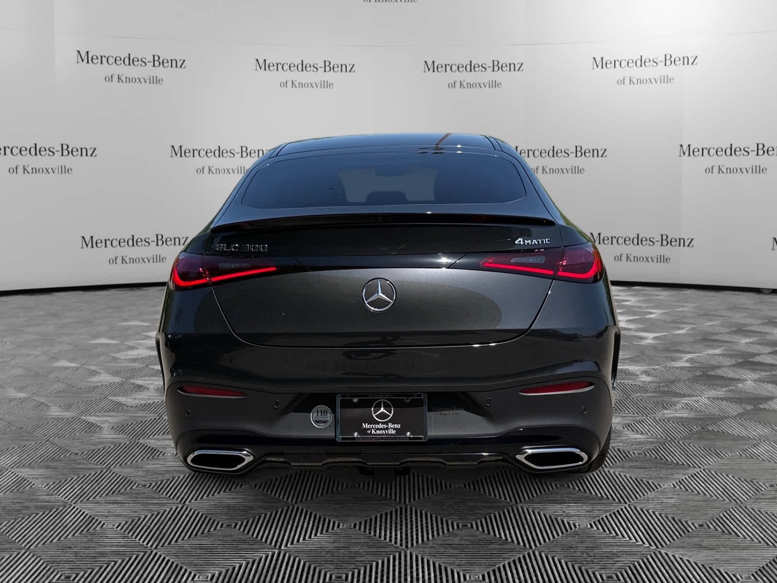 New 2026 Graphite Grey Metallic Mercedes-Benz GLC 300 image 4