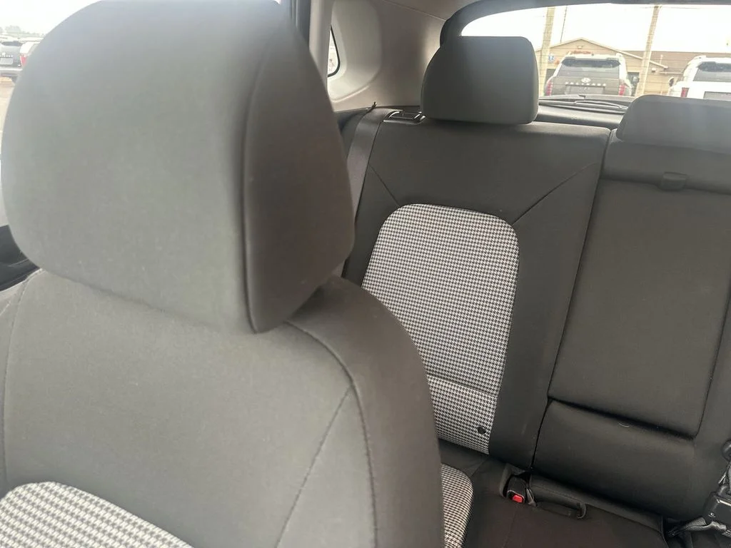 Used 2020 Gray Hyundai SEL image 12