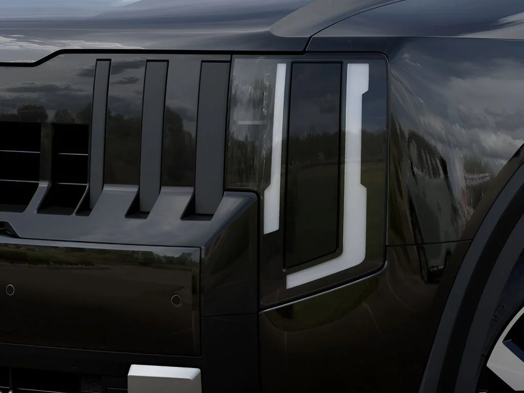 New 2027 Ebony Black Kia S image 25