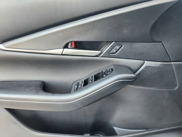 Used 2022 White Mazda 2.5 S Select Package image 25