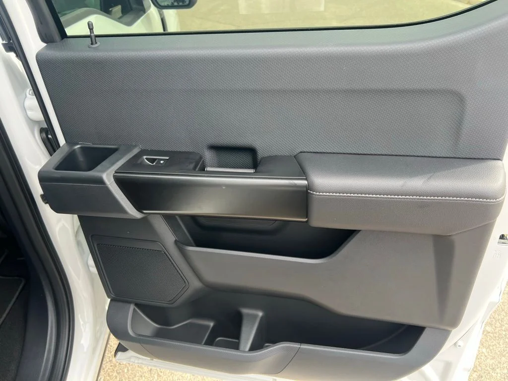 New 2026 Oxford White Ford STX® image 24