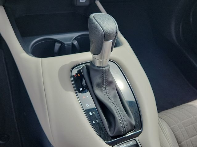 Used 2025 Platinum Honda LX image 14