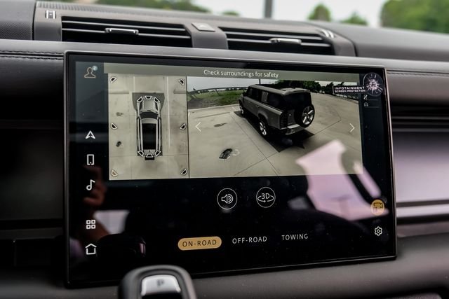 2025 Land Rover Defender V8 - Photo 28