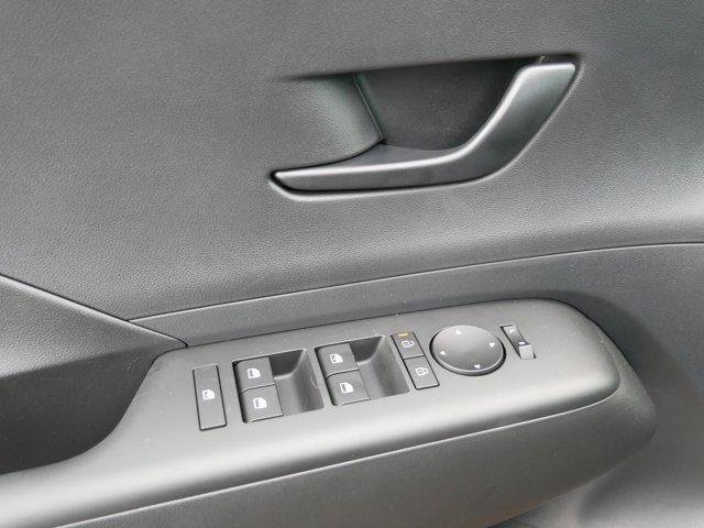 2025 Hyundai Kona EV SEL - Photo 12