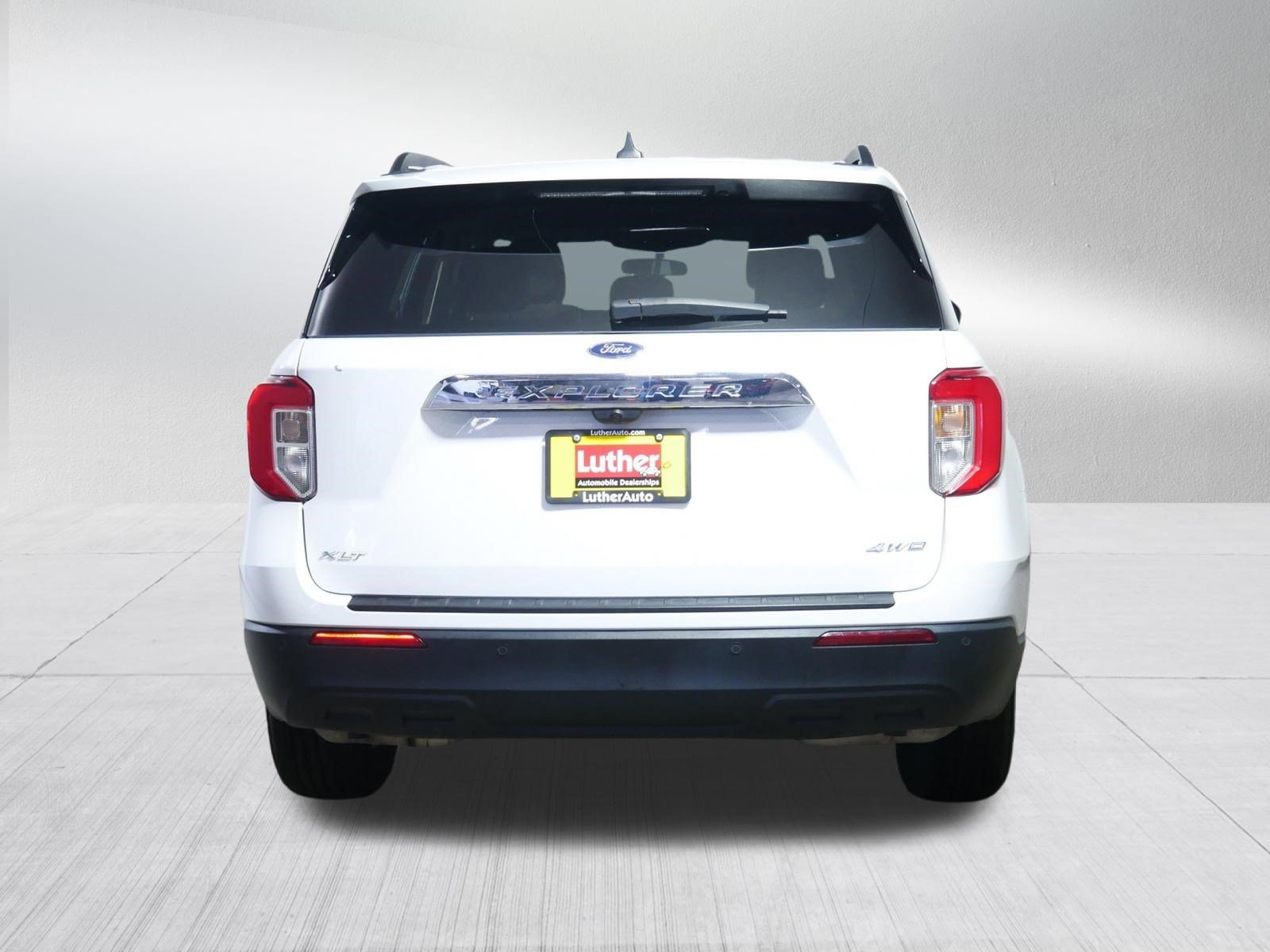 2023 Ford Explorer XLT - Photo 6