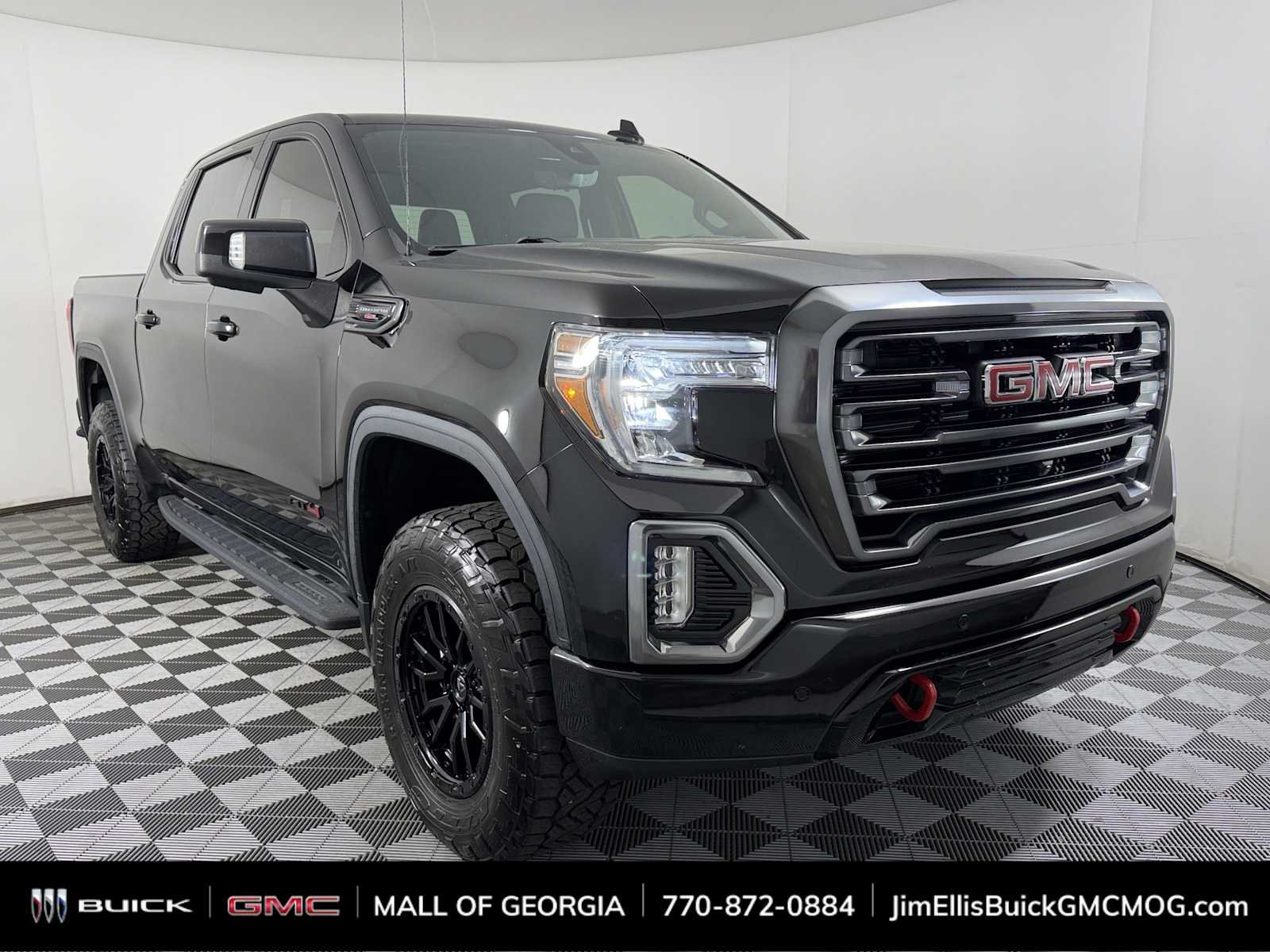 2021 GMC Sierra 4WD Crew Cab Short Box AT4's photo