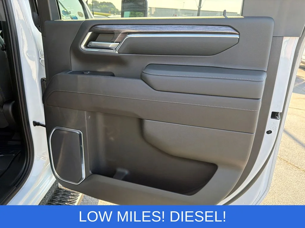 Used 2024 White Chevrolet LTZ image 16