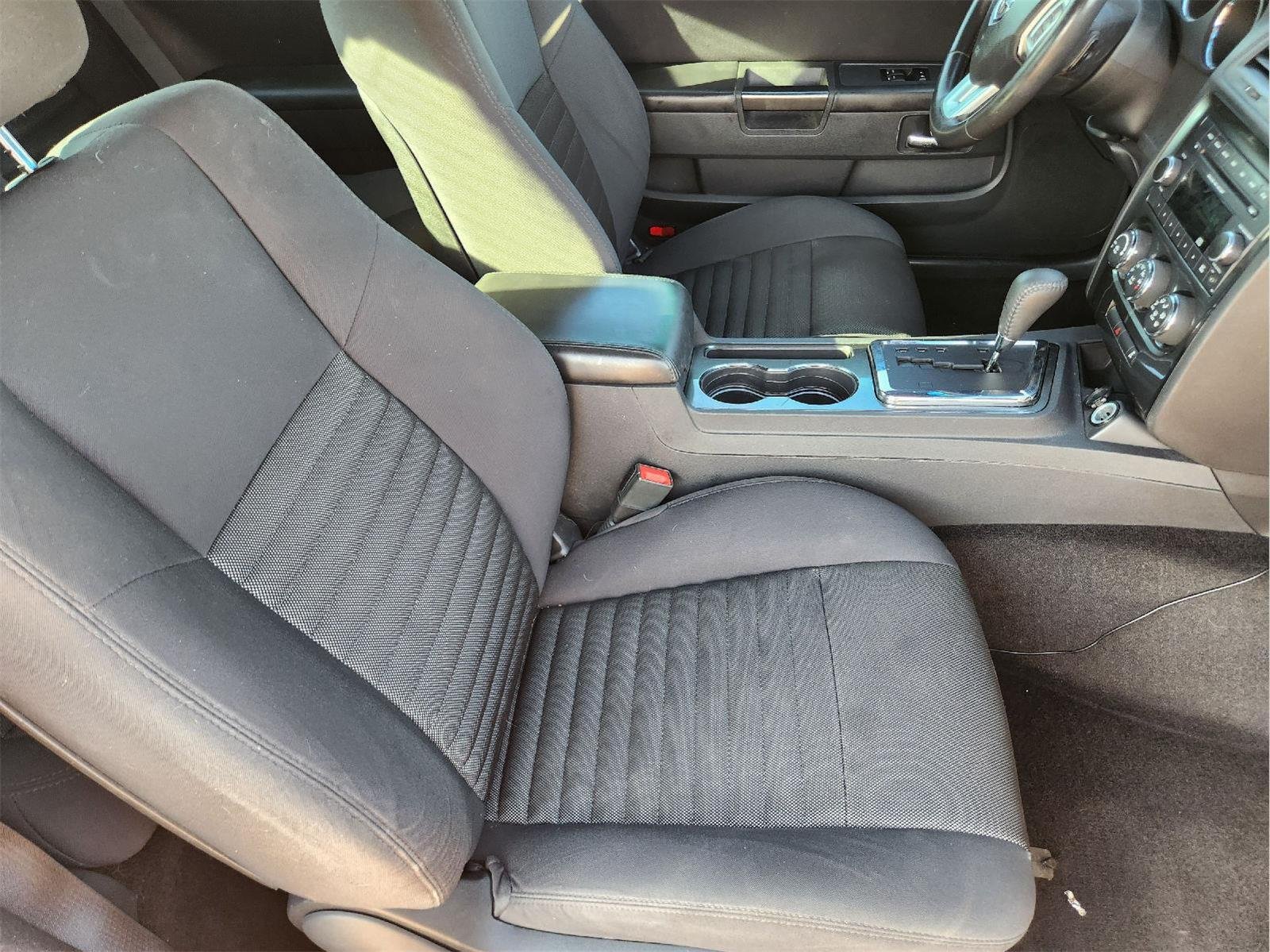 Used 2014 Black Clearcoat Dodge SXT image 13