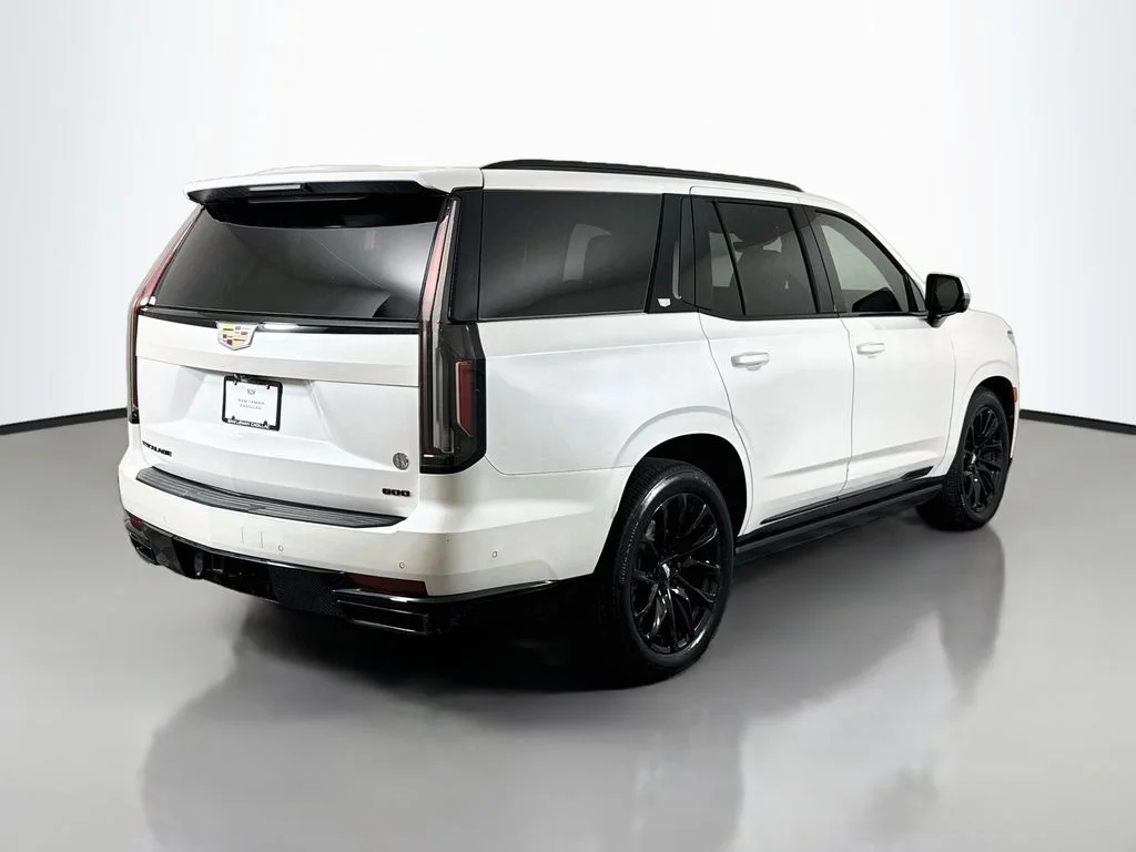 Used 2023 White Cadillac Sport image 7