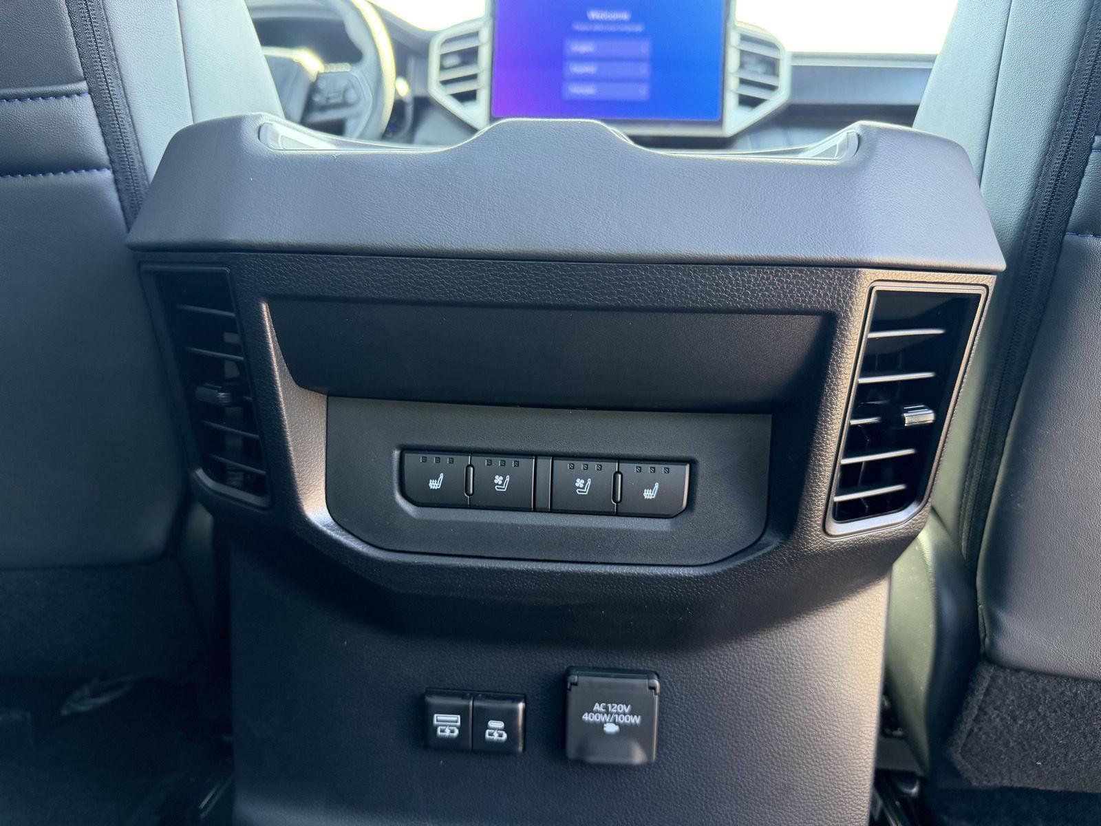 2026 Toyota Tundra Platinum - Photo 18